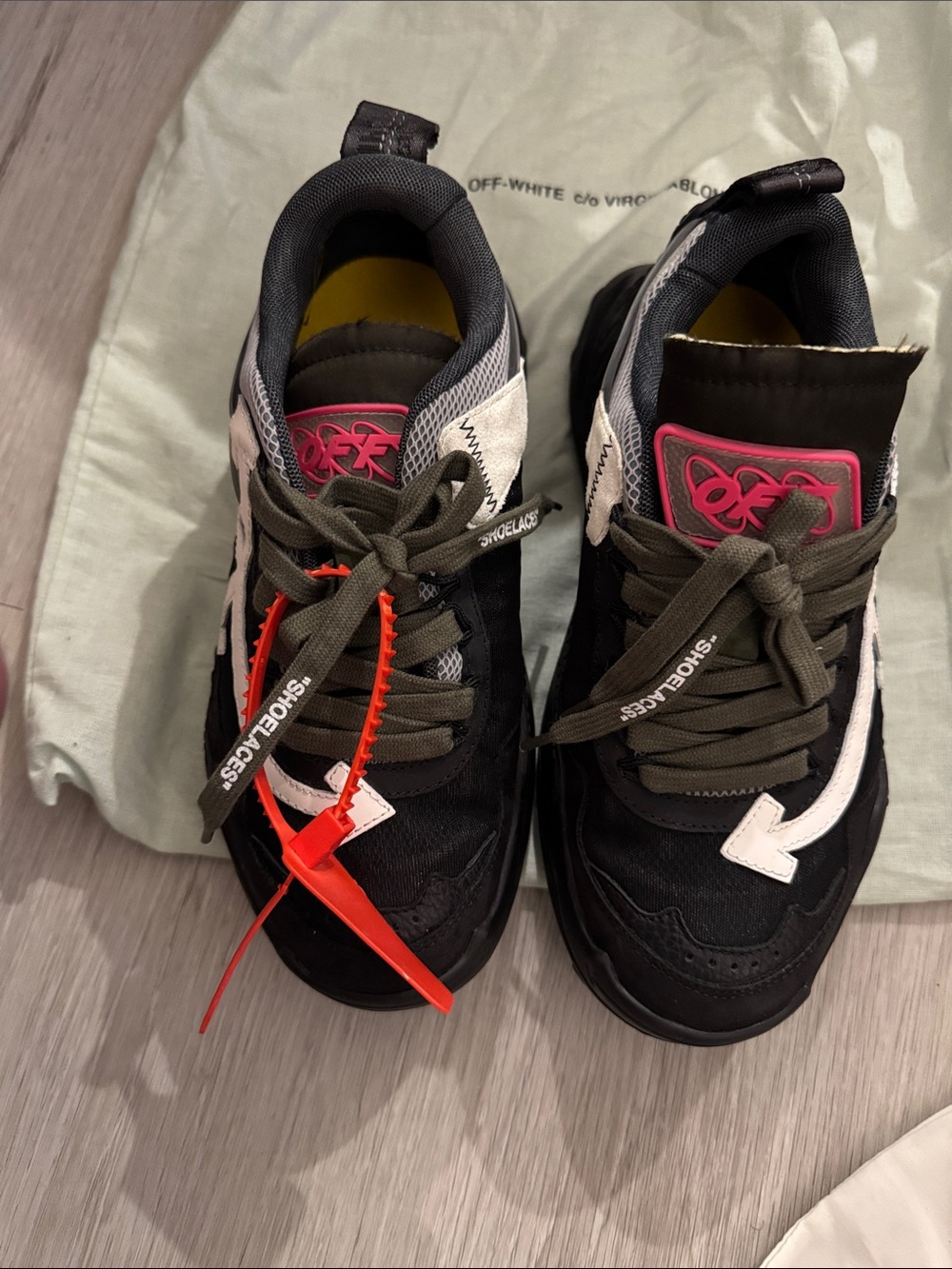 Off-White Black Sneakers with White Arrows and Pink Tongue Patch